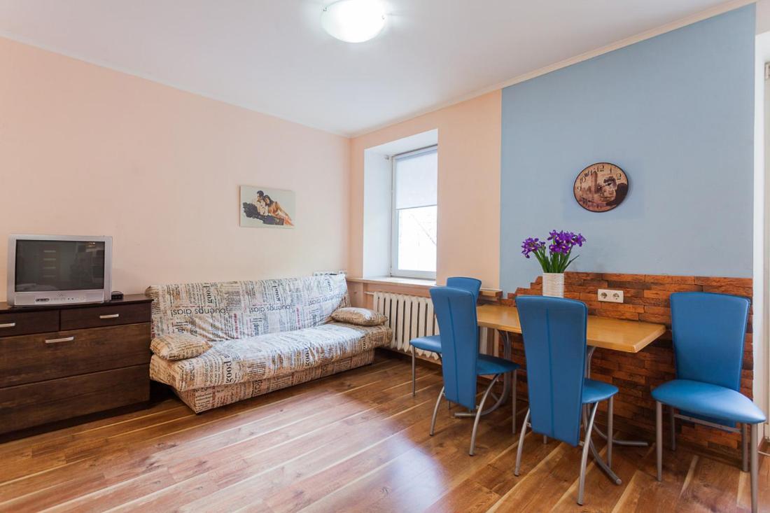 Cozy Apartments Near Olympic Stadium Κίεβο Εξωτερικό φωτογραφία