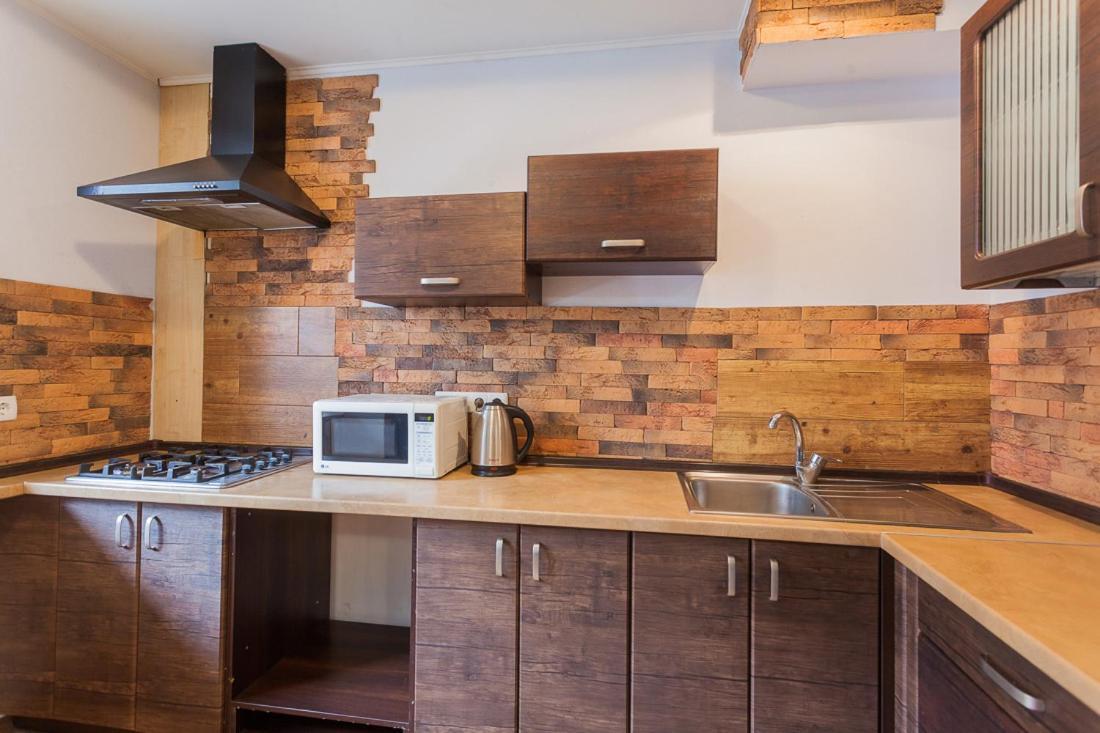 Cozy Apartments Near Olympic Stadium Κίεβο Εξωτερικό φωτογραφία