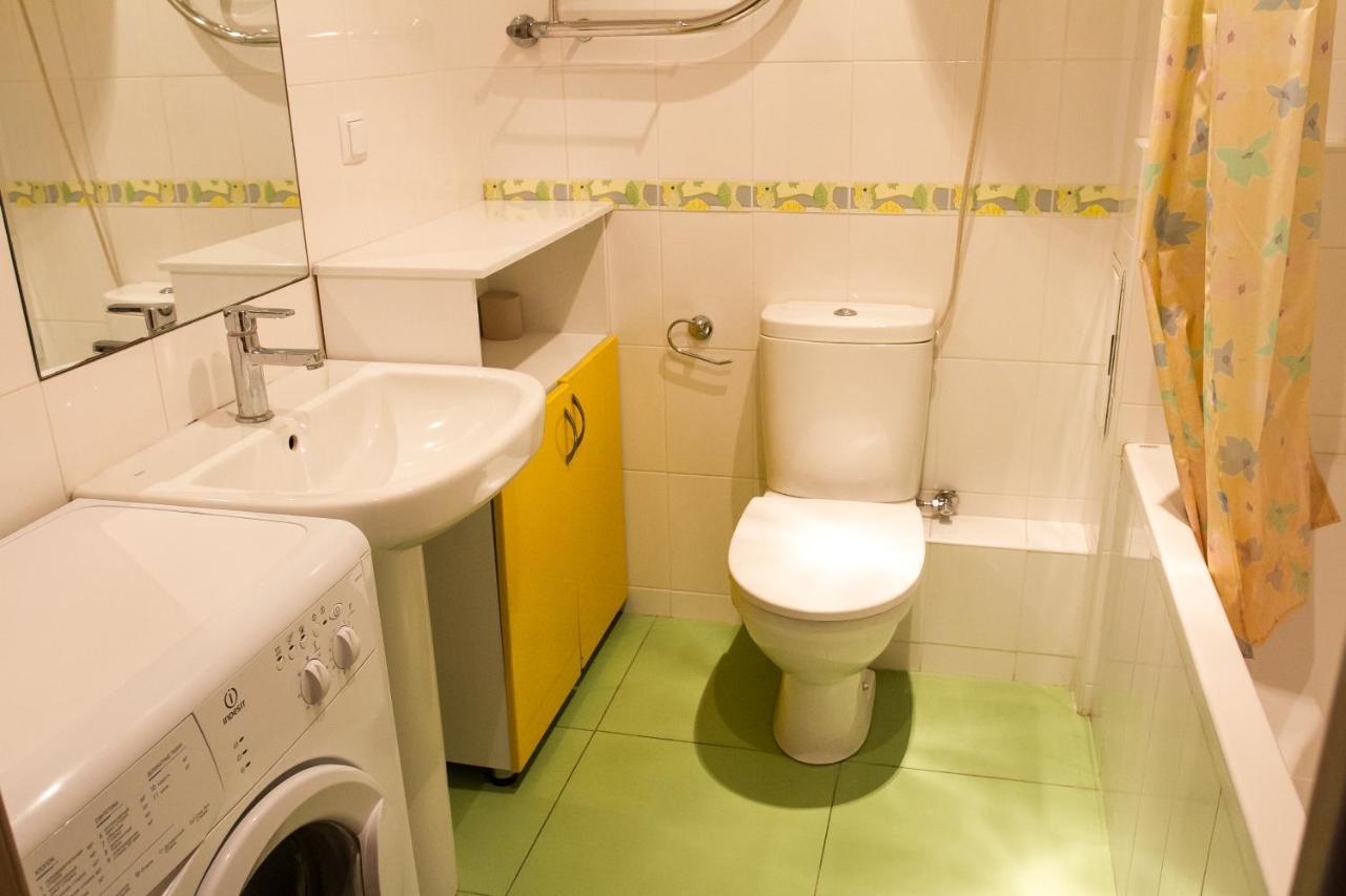 Cozy Apartments Near Olympic Stadium Κίεβο Εξωτερικό φωτογραφία